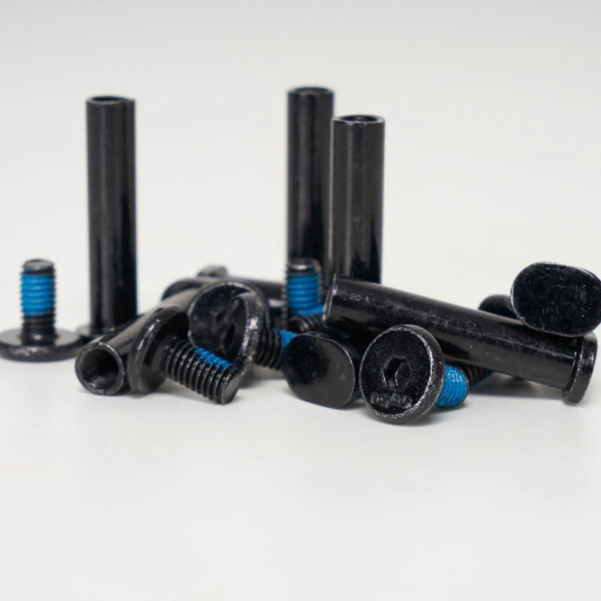 Fifty- 50 Axles for Prime and Balance 2 Frames - Replacement Bolts - Black - Image 2