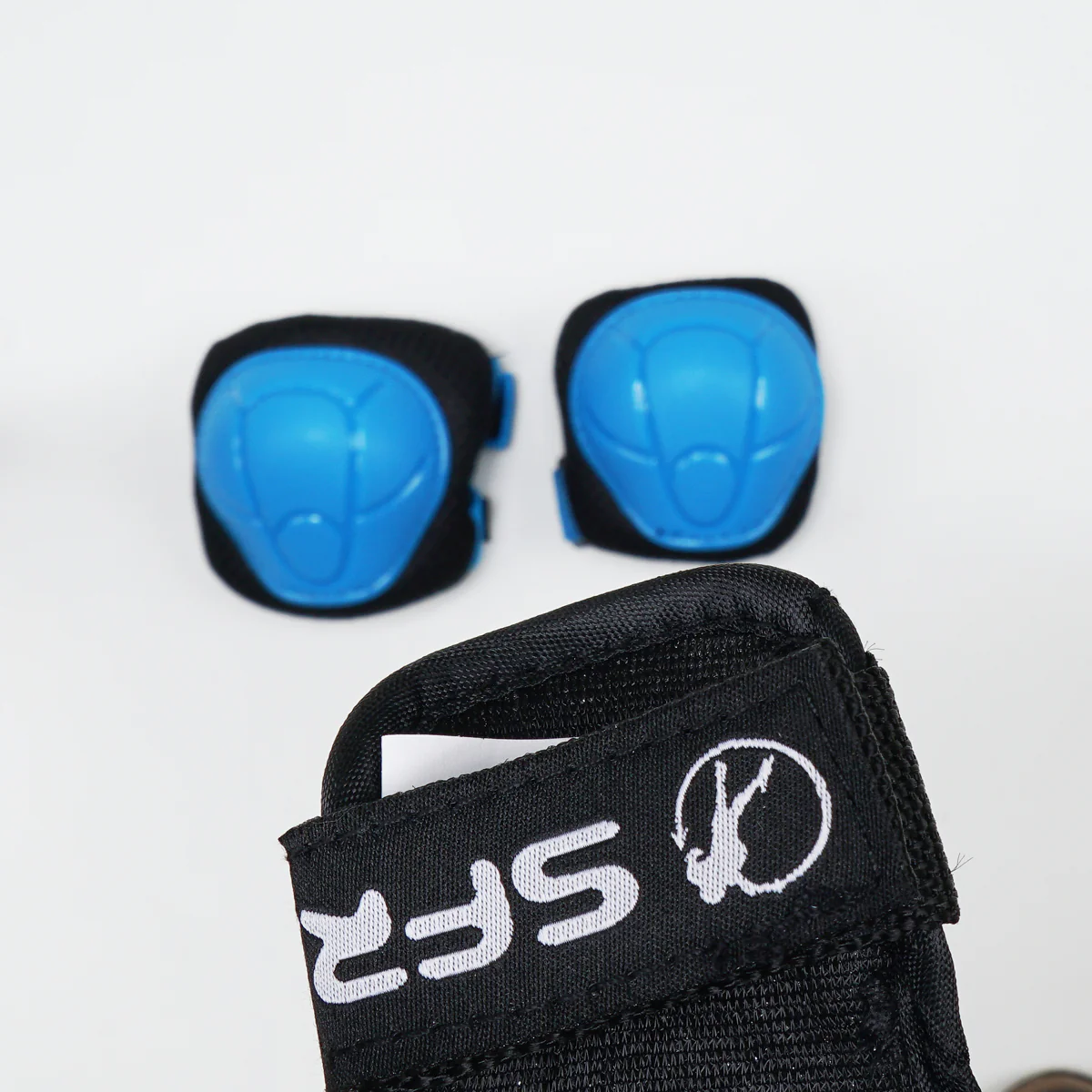 SFR 'Essentials' Youth Kids Triple Pad Set - Blue - Image 3