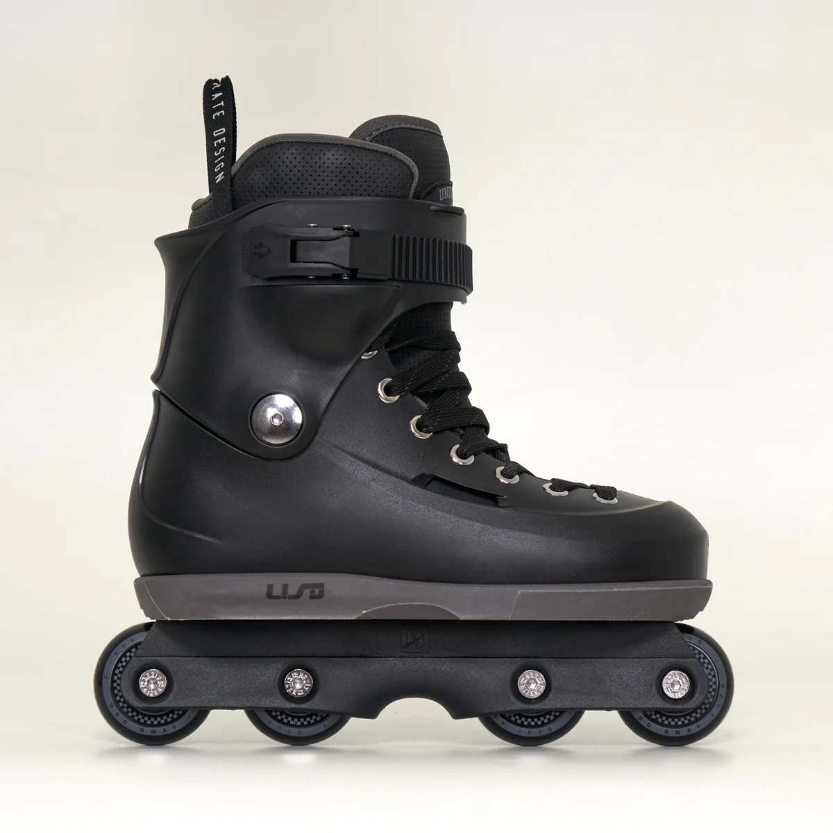 USD Sway Chess Skates - Black